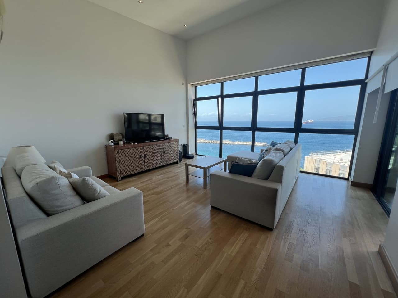 2 Bedroom Apartment in Anchorage, Gibraltar