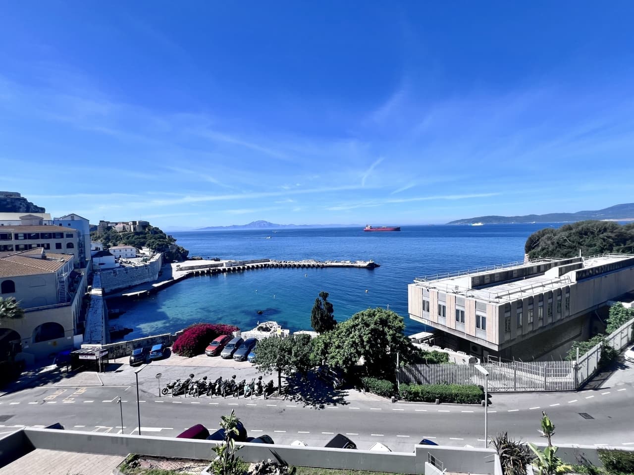 2 Bedroom Apartment in Anchorage, Gibraltar