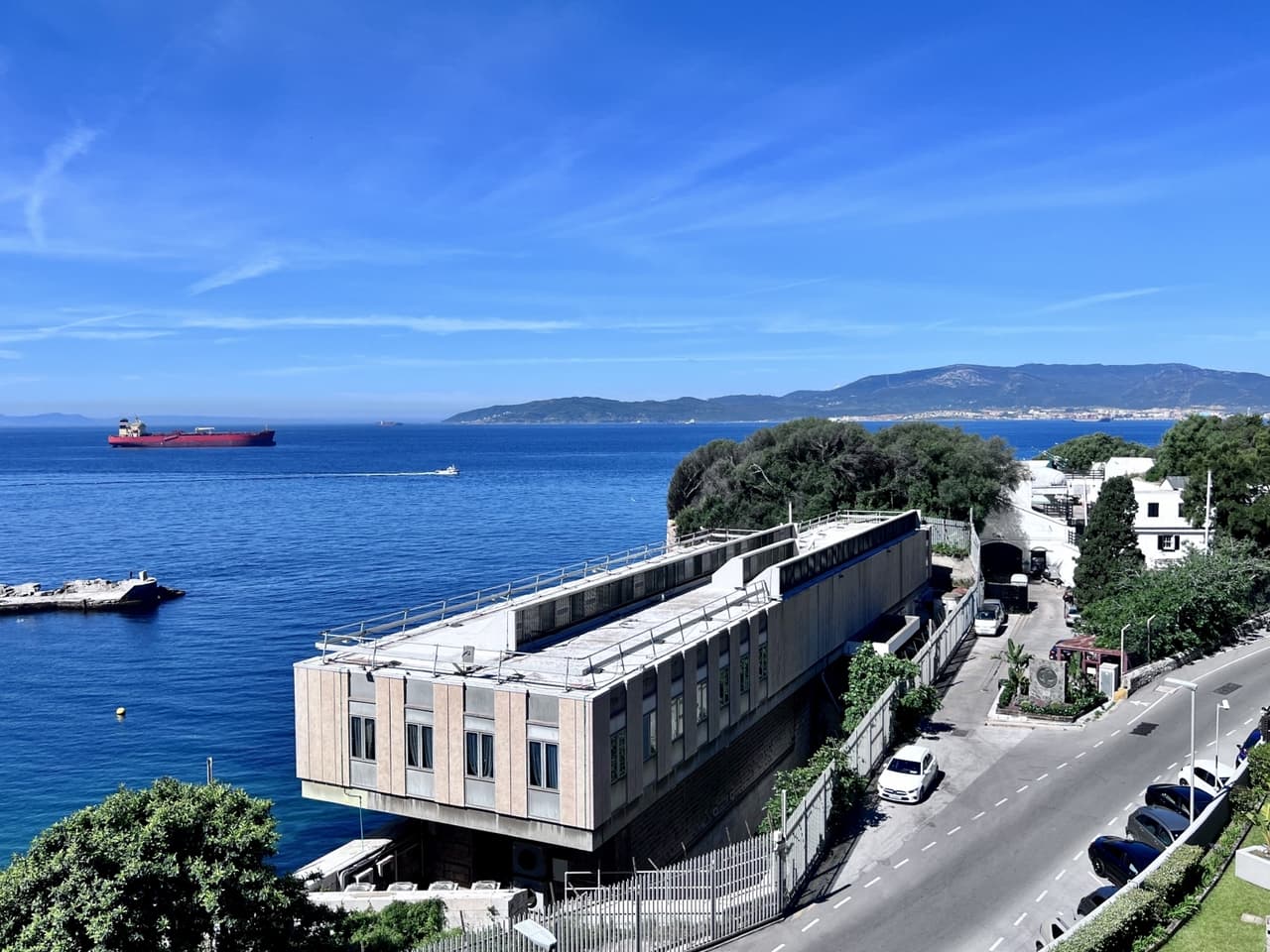 2 Bedroom Apartment in Anchorage, Gibraltar