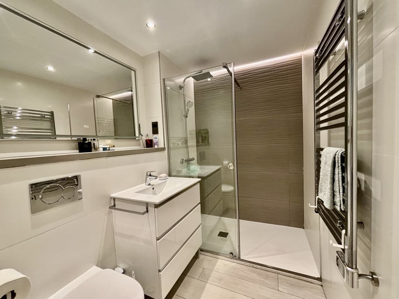 Apartment in Marina Club, Gibraltar