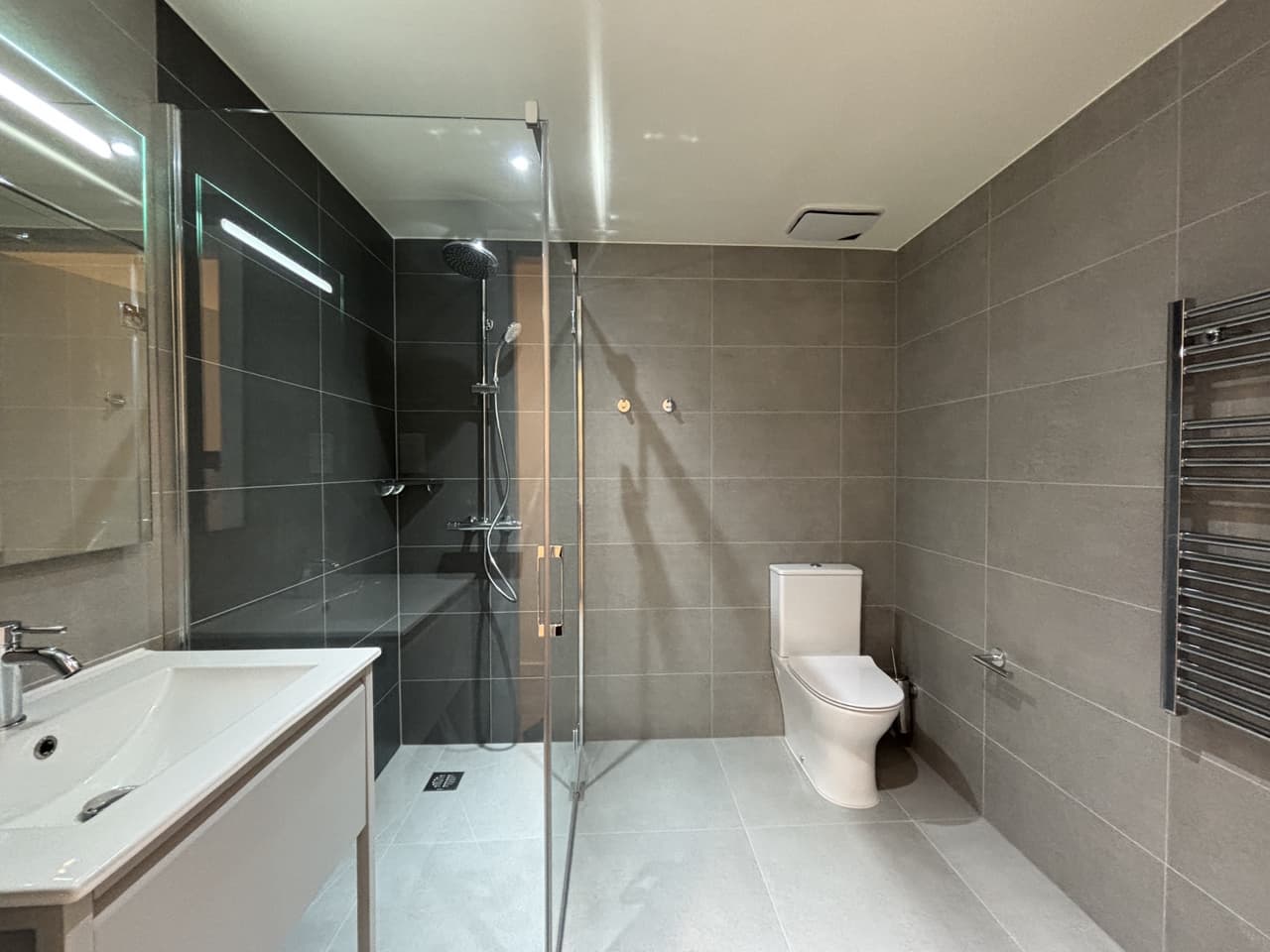 2 Bedroom Apartment in Victory Suites, Gibraltar