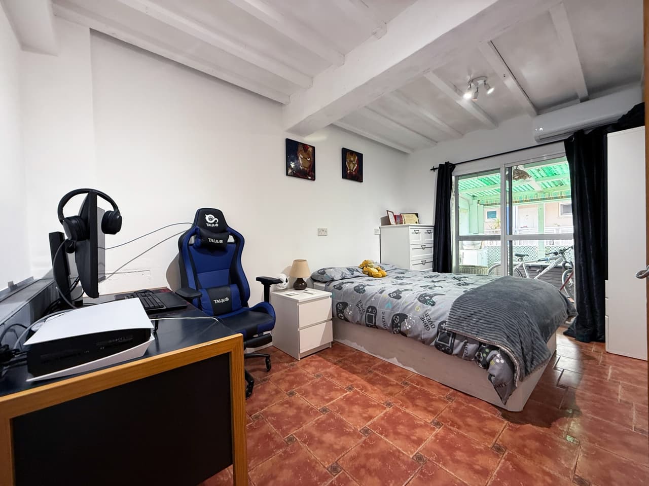 4 Bedroom Apartment in South District, Gibraltar