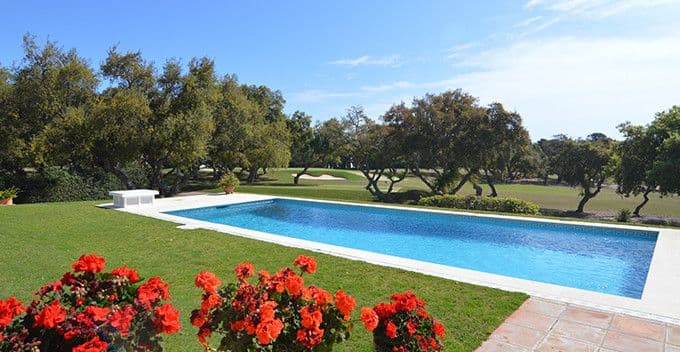 Sotogrande villa with pool
