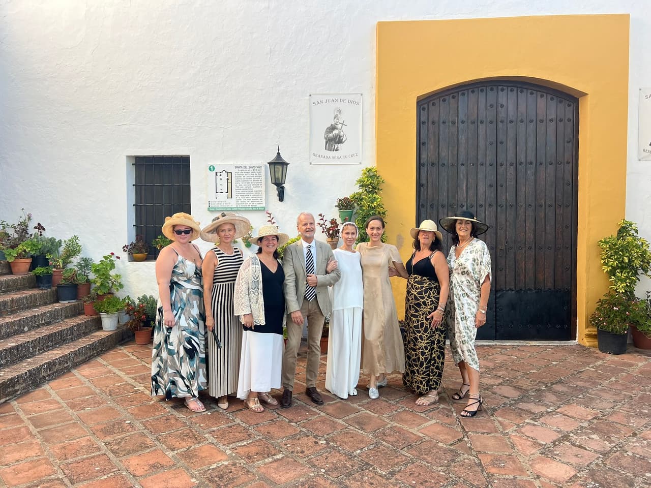 photo of the BM team with the actors in the wedding scene