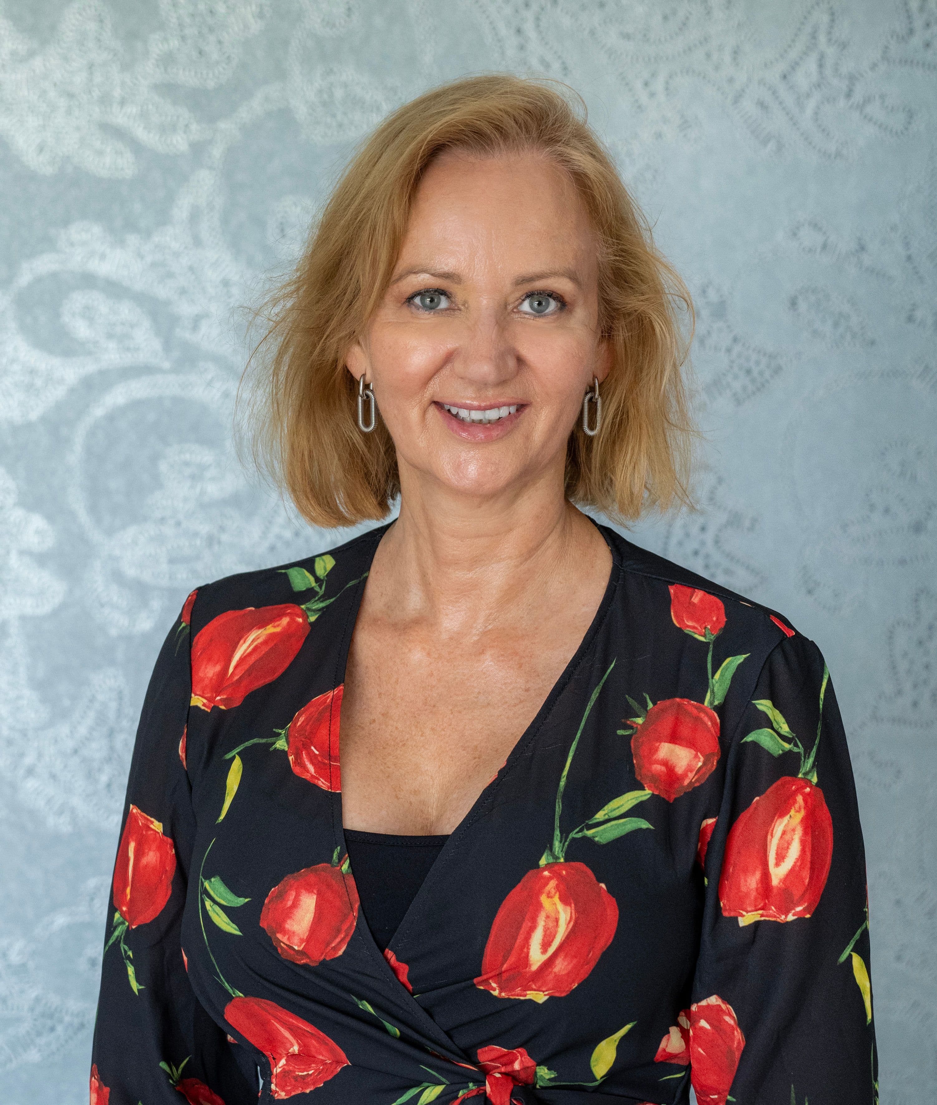 profile image of Lourdes Bellis