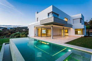KNOW WHAT YOU ARE GETTING IN TO! ( a quick guide to buying property in Spain 2017) Image